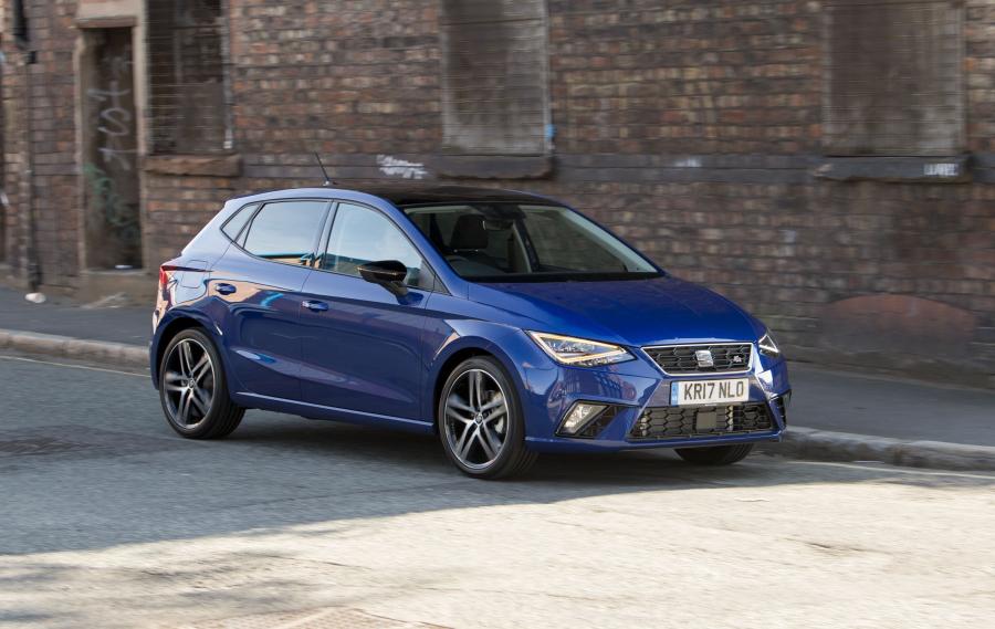  Seat Ibiza FR 2017 года  (UK) (фото 37 из 40)